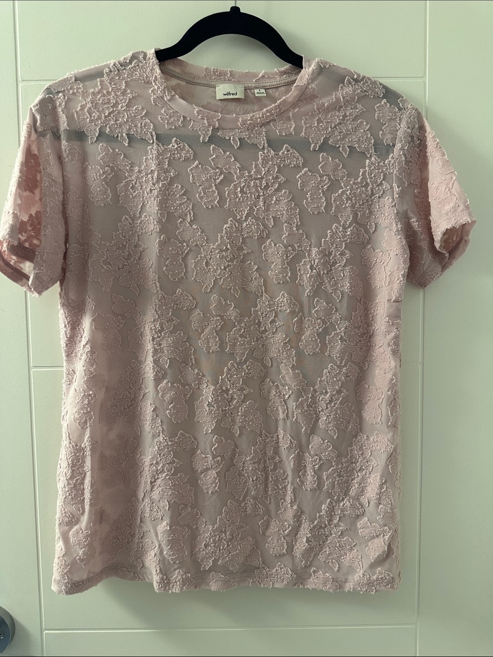Wilfred Pale Pink Floral Lace Short Sleeve Tee (90)